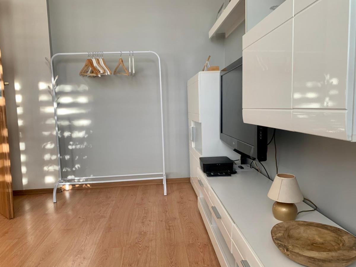 Apartament Joanna 2 Parter Blisko Prezero Gliwice Eksteriør billede