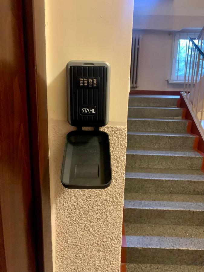 Apartament Joanna 2 Parter Blisko Prezero Gliwice Eksteriør billede