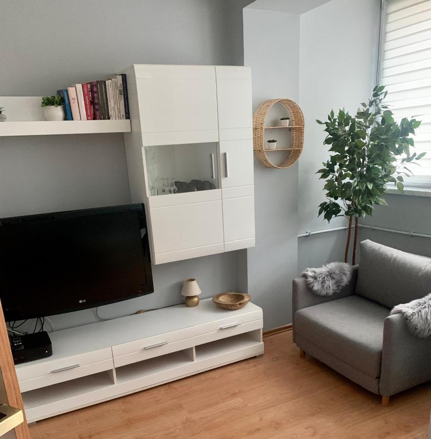 Apartament Joanna 2 Parter Blisko Prezero Gliwice Eksteriør billede